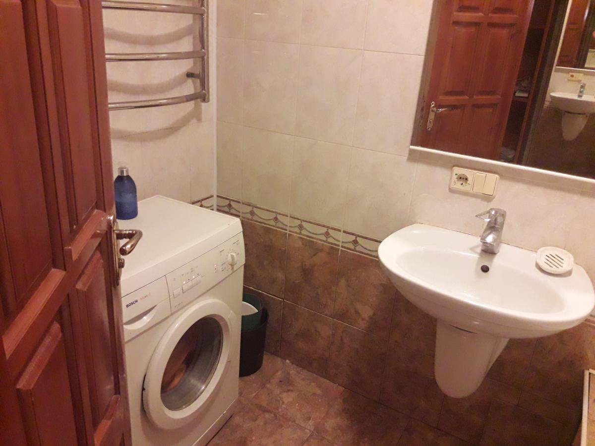Appartment Near M. 23 Serpnya Харьков Экстерьер фото