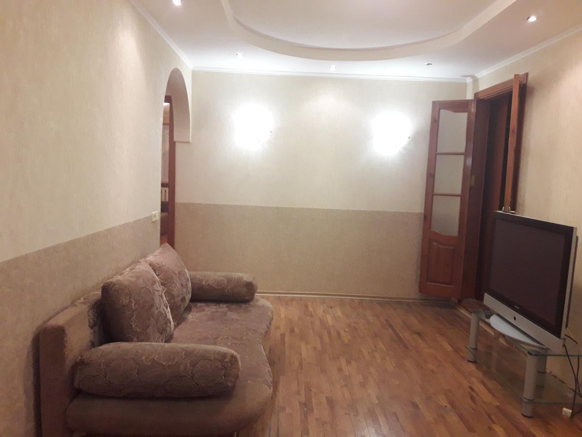 Appartment Near M. 23 Serpnya Харьков Экстерьер фото